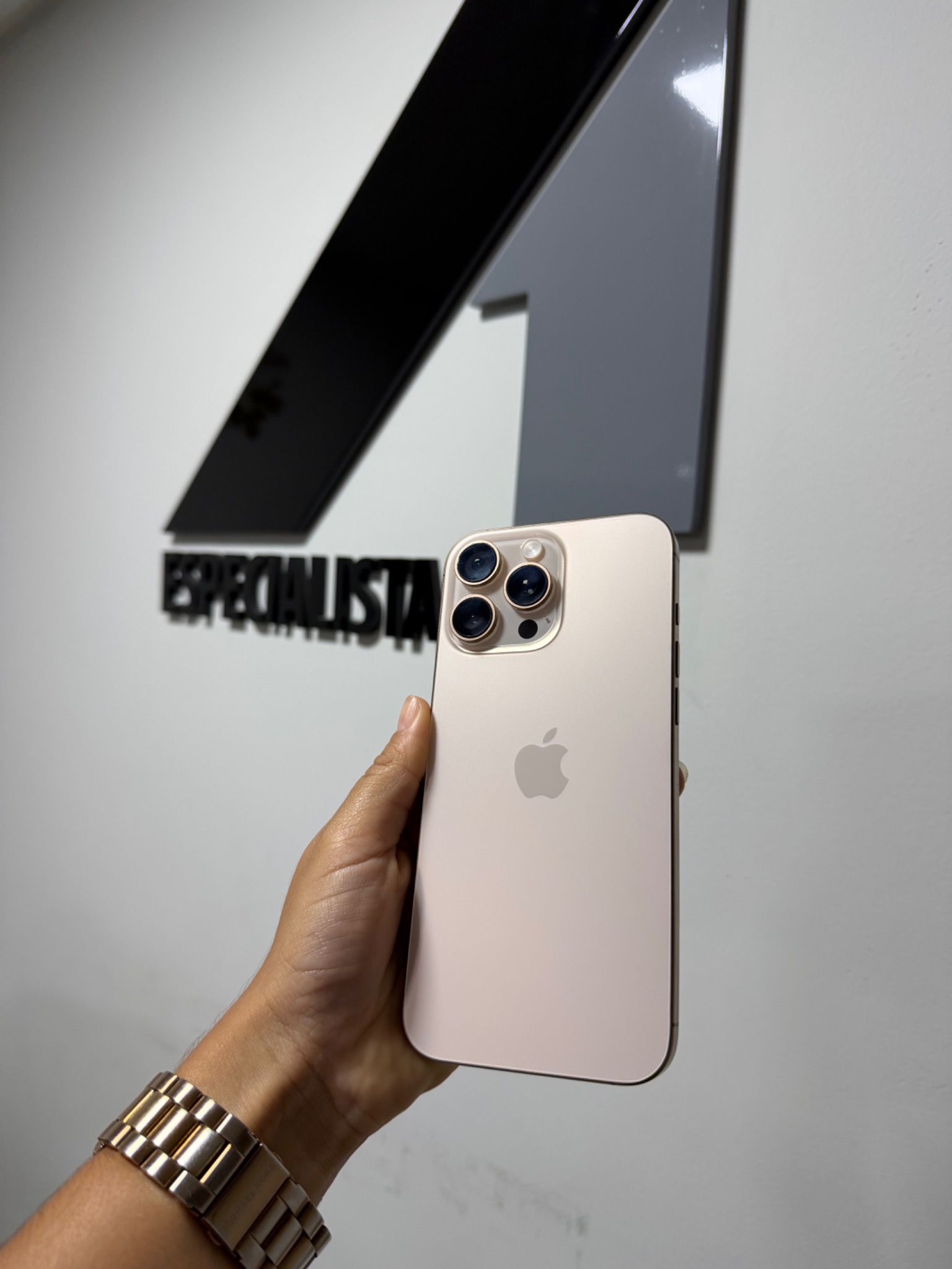 iPhone disponível na A1